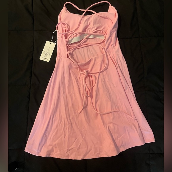 Halara Spaghetti Strap Crisscross Tie Back Active Dress NWT - Picture 4 of 6